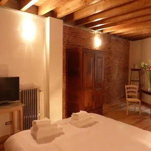 lauberge-de-leclipse.brusselshotelsbook.com/